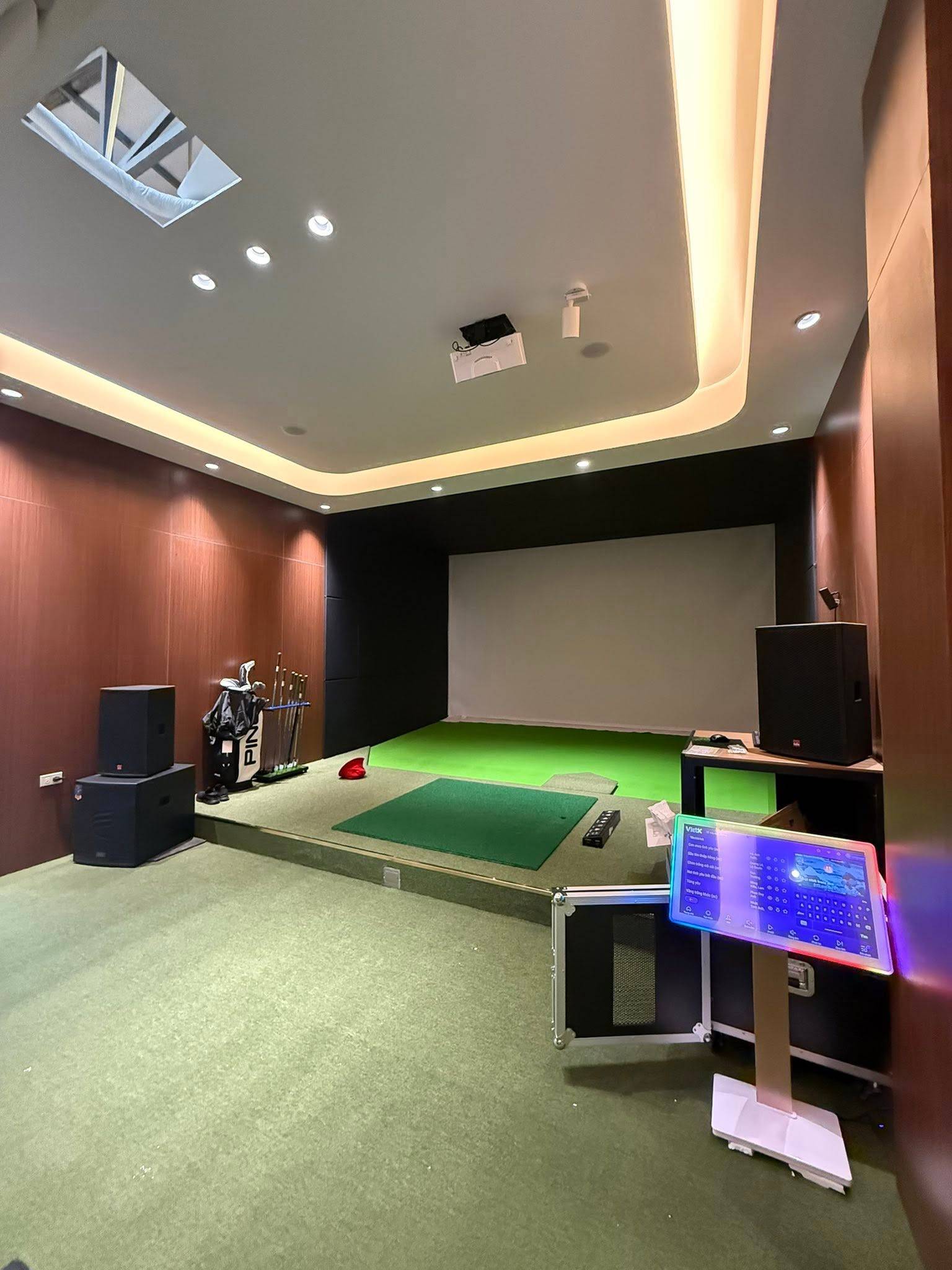 Giải Pháp Âm Thanh Ánh Sáng & Hình Ảnh Cho Phòng Golf 3D Tại Nhà Đẳng Cấp
